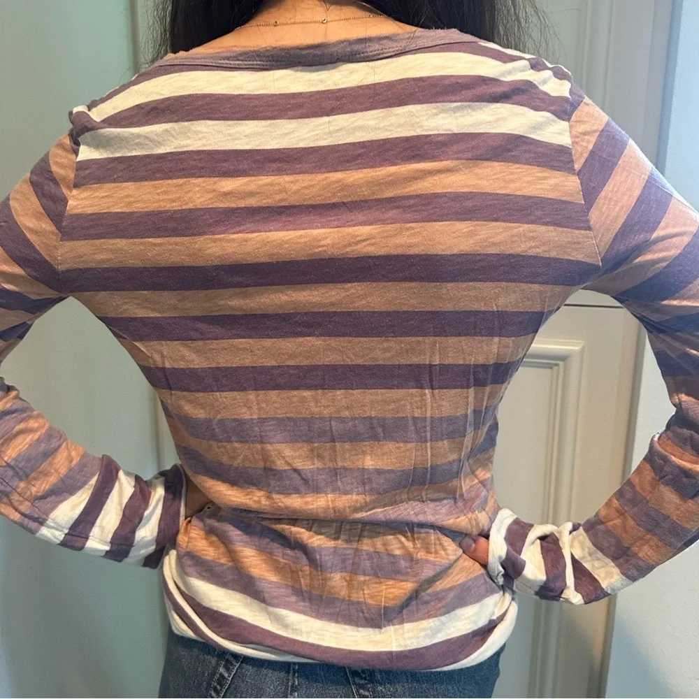 Splendid Long Sleeve Button Down Shirt - Picture 4 of 5